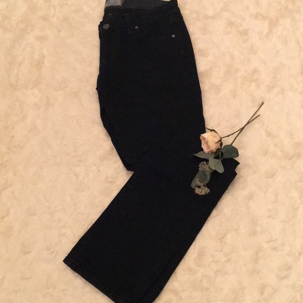 Paige Blue Heights Low-Rise Skinny Leg Jeans